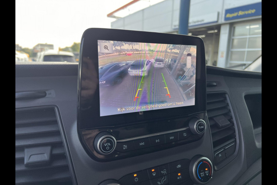 Ford Transit 350 2.0 TDCI L2H2 Trend Betimmerde Laadruimte | Verwarmde Voorruit | Cruise Control |