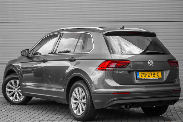 Volkswagen Tiguan 1.5 TSI ACT Comfortline Business Pano ACC Trekhaak