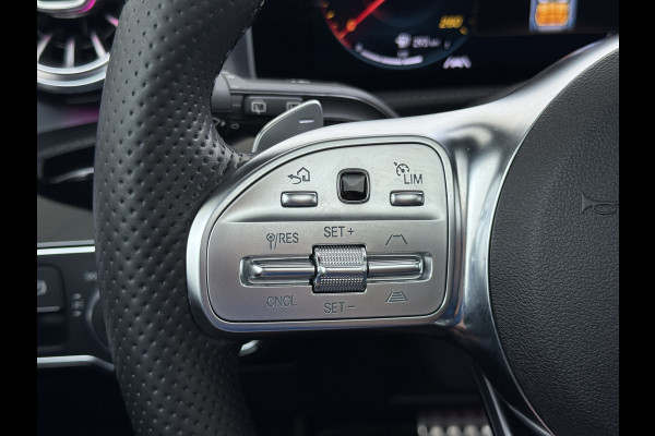 Mercedes-Benz A-Klasse A 250 AMG line | Pano Distronic Multibeam Burmester