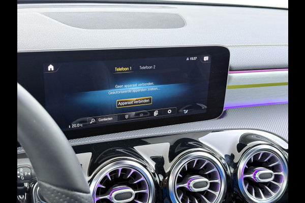 Mercedes-Benz A-Klasse A 250 AMG line | Pano Distronic Multibeam Burmester