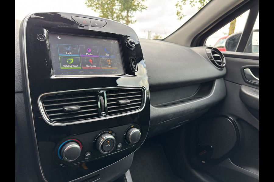 Renault Clio 0.9 TCe Limited | Parkeersensoren | Bluetooth | Keyless | Navi | Cruise