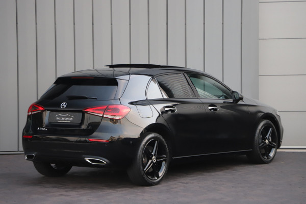 Mercedes-Benz A-Klasse 250e Business Solution | 218PK | Memory | Keyless-go | Pano | Leder | Sfeerverlichting+ | Widescreen | Camera | Standkachel | 20