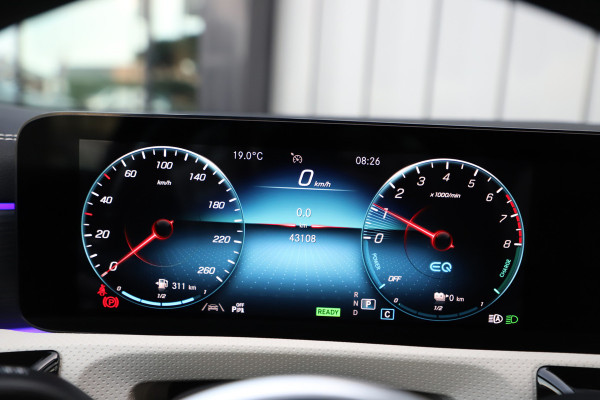 Mercedes-Benz A-Klasse 250e Business Solution | 218PK | Memory | Keyless-go | Pano | Leder | Sfeerverlichting+ | Widescreen | Camera | Standkachel | 20