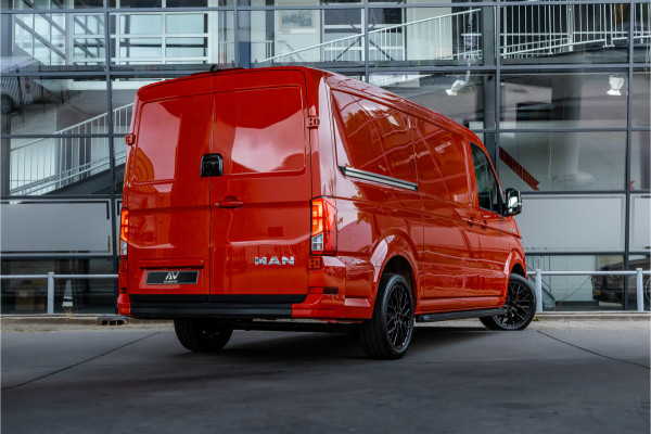 MAN TGE 35 2.0 L3H2 DSG | ACC | Standkachel | CarPlay | Navigatie | Camera | MF Stuur | Sortimo | DAB | Stoelverwarming | Nieuwe APK