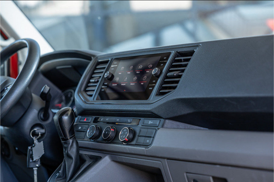 MAN TGE 35 2.0 L3H2 DSG | ACC | Standkachel | CarPlay | Navigatie | Camera | MF Stuur | Sortimo | DAB | Stoelverwarming | Nieuwe APK