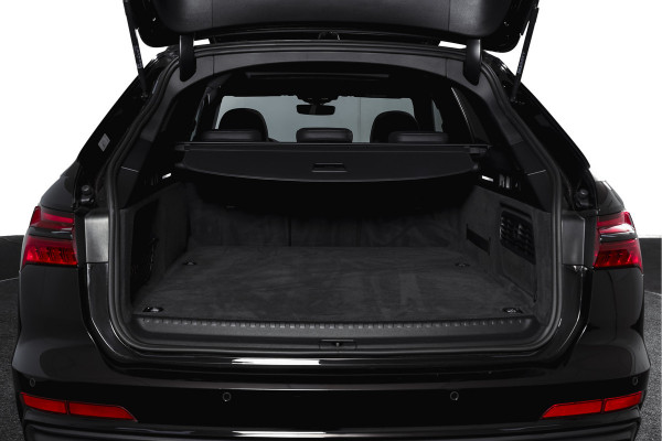 Audi A6 Avant 55 TFSI e quattro S edition Competition | S/K-Panodak | Adapt. Cruise | Stoelverw. | PDC | Camera | NAV + App. Connect | ECC | Elek. Klep | LM 21" |