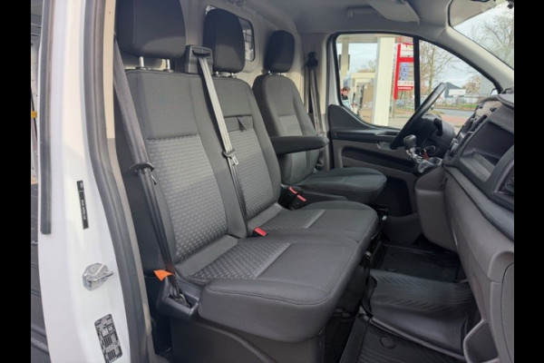Ford Transit Custom 300 2.0 TDCI L2H1 Trend AIRCO I PDC I 3-ZITS I 1e EIGENAAR I COMPLETE ONDERHOUDSHISTORIE DISTRIBUTIE VERVANGEN