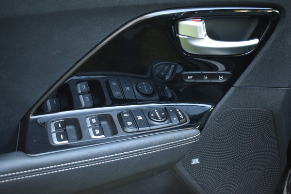 Kia e-Niro ExecutiveLine 64 kWh Soh 97,4% Btw auto Luxe uitvoering