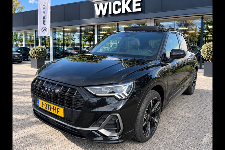 Audi Q3 35 TFSI 2X S Line Pano Matrix Camera Leder Virtual ACC Stoelverw.