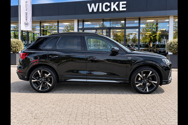 Audi Q3 35 TFSI 2X S Line Pano Matrix Camera Leder Virtual ACC Stoelverw.