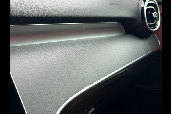 Mercedes-Benz C-Klasse 200 Luxury Line, 1e eigenaar, NAP, CarPlay, Leder, DISTRONIC, 18 inch