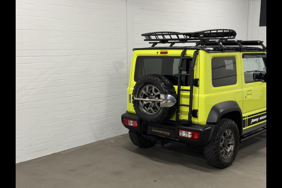 Suzuki Jimny 1.5 Stijl 4 persoons | Trekhaak | Stoelverwarming | Cruise-/climate control | Achteruitrij camera | Carplay
