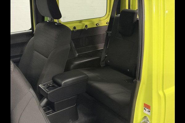 Suzuki Jimny 1.5 Stijl 4 persoons | Trekhaak | Stoelverwarming | Cruise-/climate control | Achteruitrij camera | Carplay