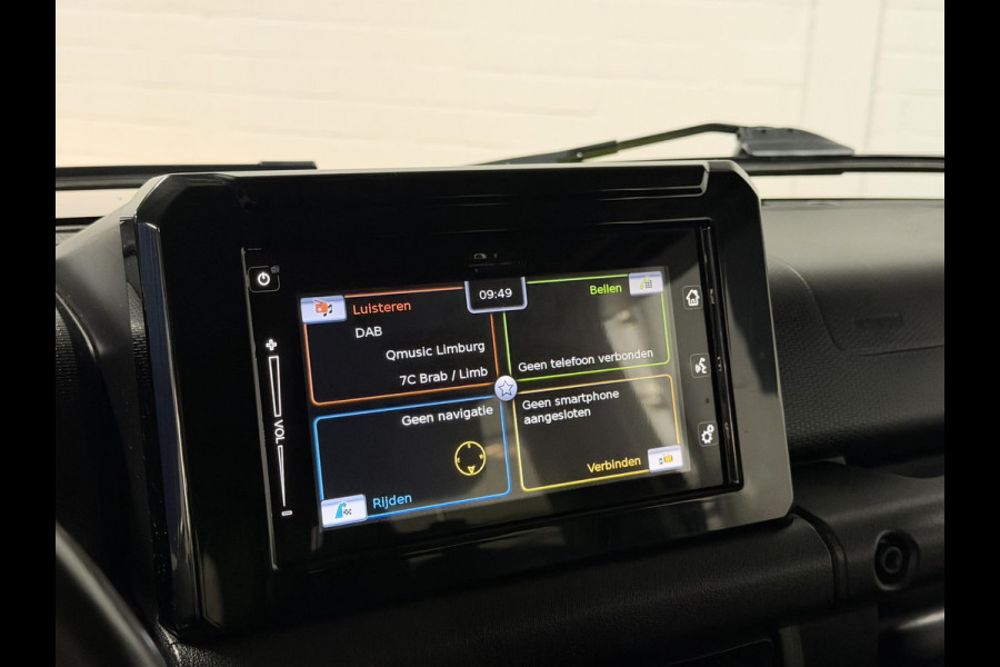 Suzuki Jimny 1.5 Stijl 4 persoons | Trekhaak | Stoelverwarming | Cruise-/climate control | Achteruitrij camera | Carplay