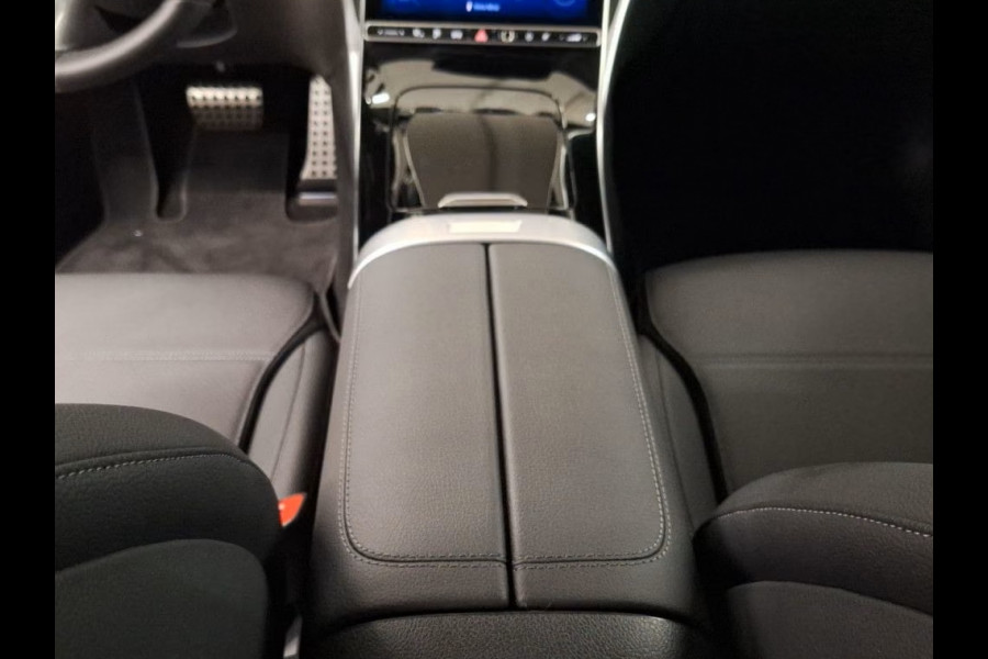 Mercedes-Benz C-Klasse 300e AVANTGARDE ** HIGH LED, LEDER, MEMORY, WINTERPACK, CAMERA, ** Ex MB-AG - UNFALLFREI ** ** INFORMEER OOK NAAR ONZE AANTREKKELIJKE FINANCIAL-LEASE TARIEVEN **
