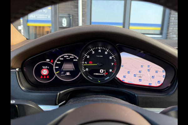 Porsche Panamera 2.9 4 E-Hybrid Platinum Edition | 2E EIGENAAR | 3/6/12MND GARANTIE | ACC | PANO | HUD | CARPLAY | SFEER | 360 CAMERA | BOMVOL | SOFTCLOSE |