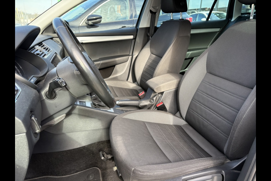 Škoda Octavia Combi 1.5 TSI DSG Greentech Ambition Business Automaat