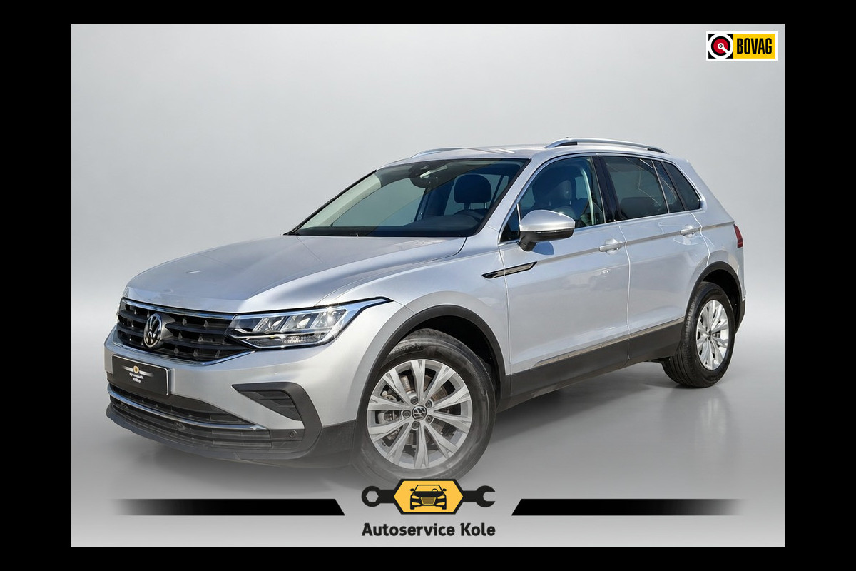 Volkswagen Tiguan 1.5 TSI 150pk DSG Life * 50.000KM! * AUTOMAAT* Parkeersensoren * Adaptieve Cruise Control *