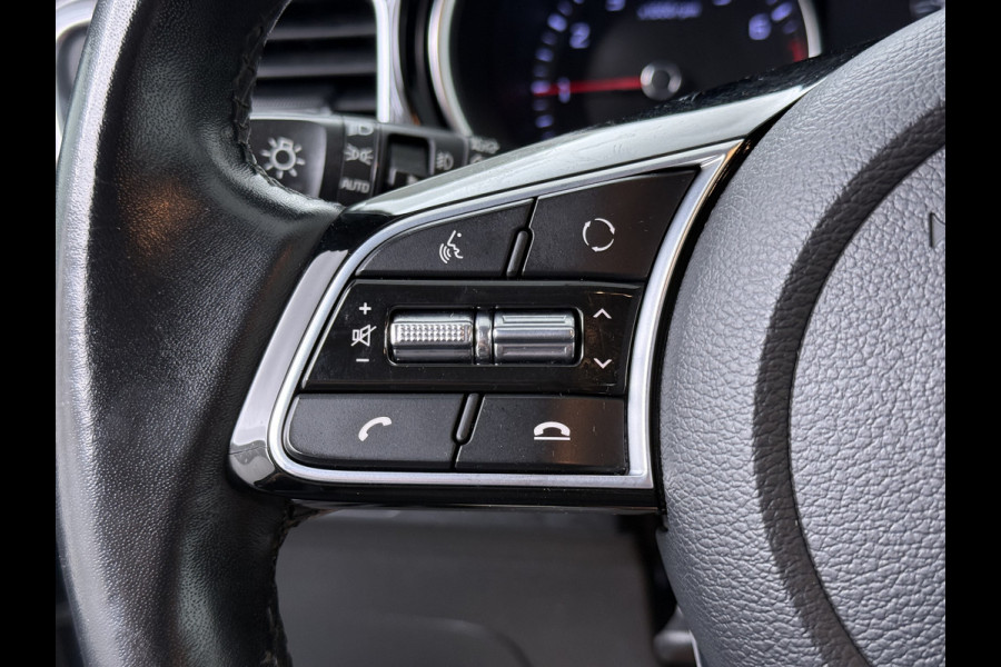 Kia Xceed 1.0 T-GDi DynamicLine - Navigatie - Cruise Control - Apple CarPlay/Android Auto - Trekhaak - Achteruitrijcamera - BOVAG Garantie