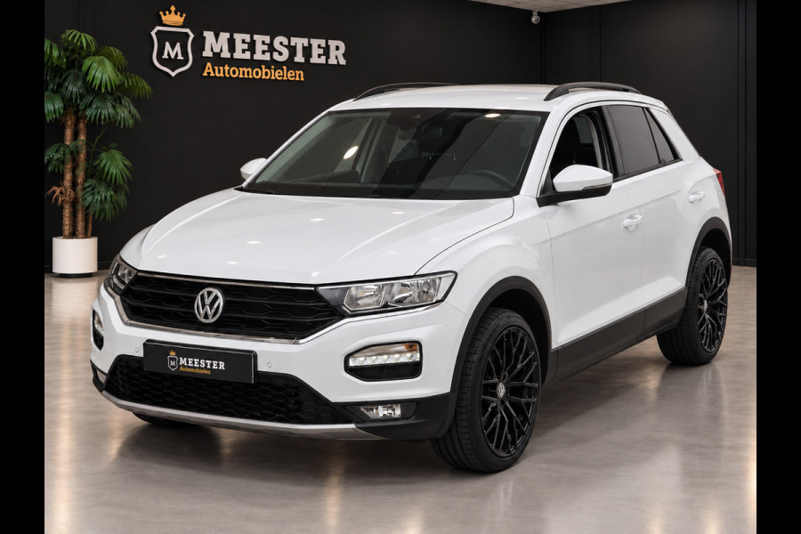 Volkswagen T-Roc 1.5 TSI Style |STUUR/STOELVERW.|ACC|CAMERA