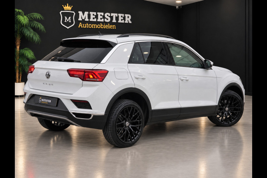 Volkswagen T-Roc 1.5 TSI Style |STUUR/STOELVERW.|ACC|CAMERA
