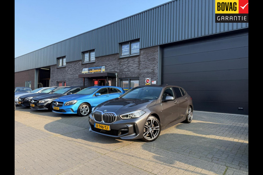 BMW 1-serie 116d Executive | 1E EIGENAAR | 3/6/12MND GARANTIE | AUTOMAAT | LED | CARPLAY | SFEERVERLICHTING | CRUISE | AIRCO |
