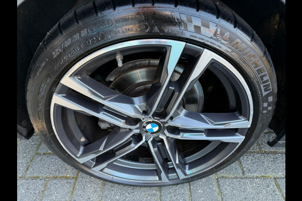 BMW 1-serie 116d Executive | 1E EIGENAAR | 3/6/12MND GARANTIE | AUTOMAAT | LED | CARPLAY | SFEERVERLICHTING | CRUISE | AIRCO |