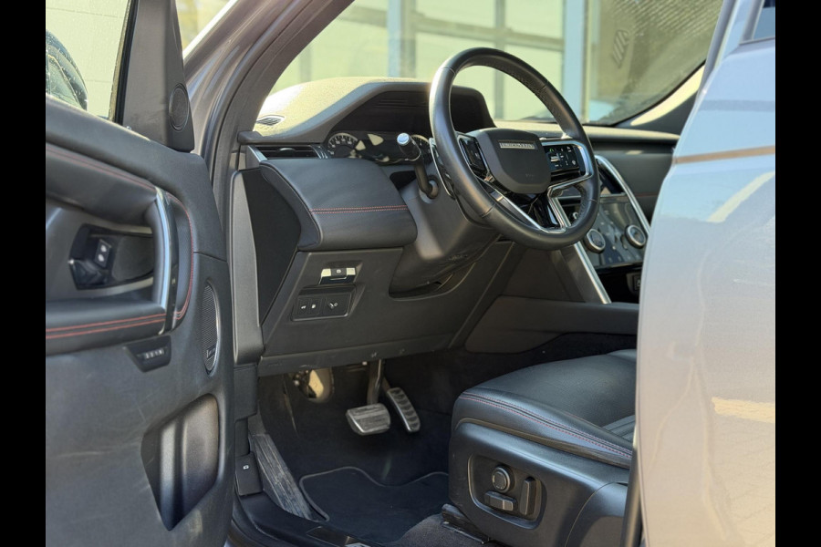 Land Rover Discovery Sport P300e 1.5 R-Dynamic SE |Pano|ACC|Leer|Meridian|Memory|Winterpakket|Sfeer|20"AllSeason