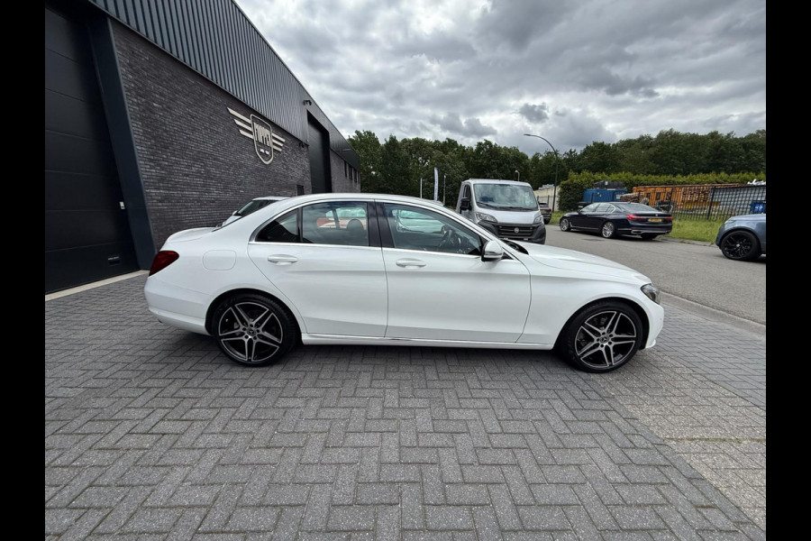 Mercedes-Benz C-Klasse 200 Premium Plus | 1E EIGENAAR | 3/6/12MND GARANTIE| LED | CRUISE | SFEER | STOELVERWM. | NAVI |