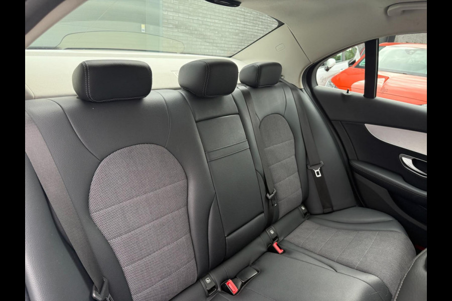 Mercedes-Benz C-Klasse 200 Premium Plus | 1E EIGENAAR | 3/6/12MND GARANTIE| LED | CRUISE | SFEER | STOELVERWM. | NAVI |