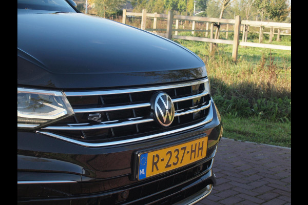Volkswagen Tiguan 1.4 TSI eHybrid R-Line Business+ | Trekhaak | Apple Carplay | Sfeerverlichting | ACC | Virtual Cockpit | NL-Auto |