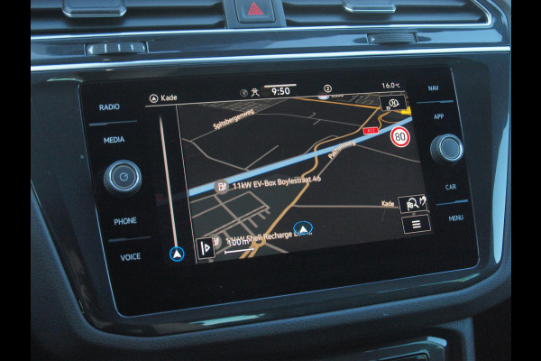 Volkswagen Tiguan 1.4 TSI eHybrid R-Line Business+ | Trekhaak | Apple Carplay | Sfeerverlichting | ACC | Virtual Cockpit | NL-Auto |