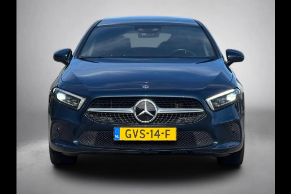 Mercedes-Benz A-Klasse 250e Business Solution AMG | 218PK | PANO | MEM SEATS | SFEERVERL | GROOT SCHERM | LEER | PERF ONDERHOUD |