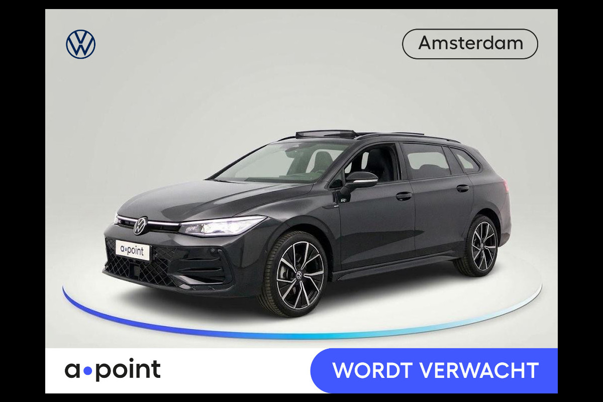 Volkswagen Passat Variant 1.5 eTSI R-Line Edition 272 pk Automaat (DSG) | Verlengde garantie | Navigatie | Panoramadak | Trekhaak (wegklapbaar) | Parkeersensoren (park assist) | Rondomzicht camera | Harman Kardon | R-Line |