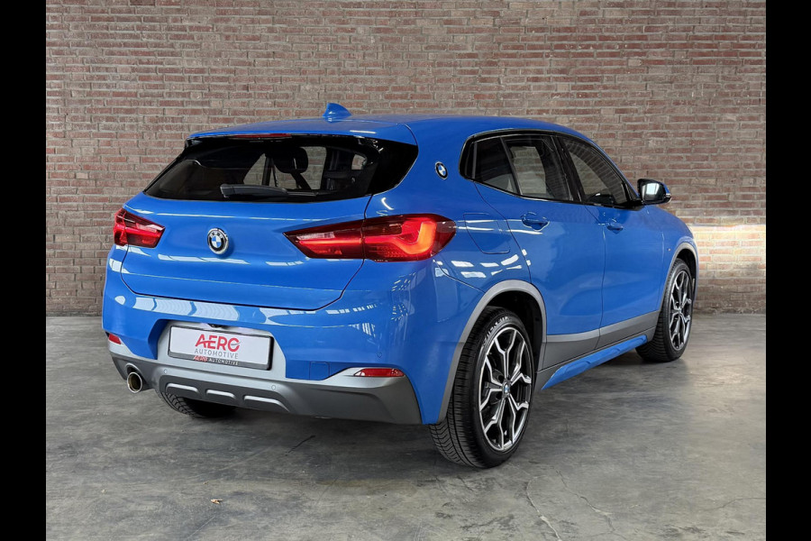 BMW X2 sDrive18i High Executive M-Sport / Leder / Navi / Camera / ALLSEASON