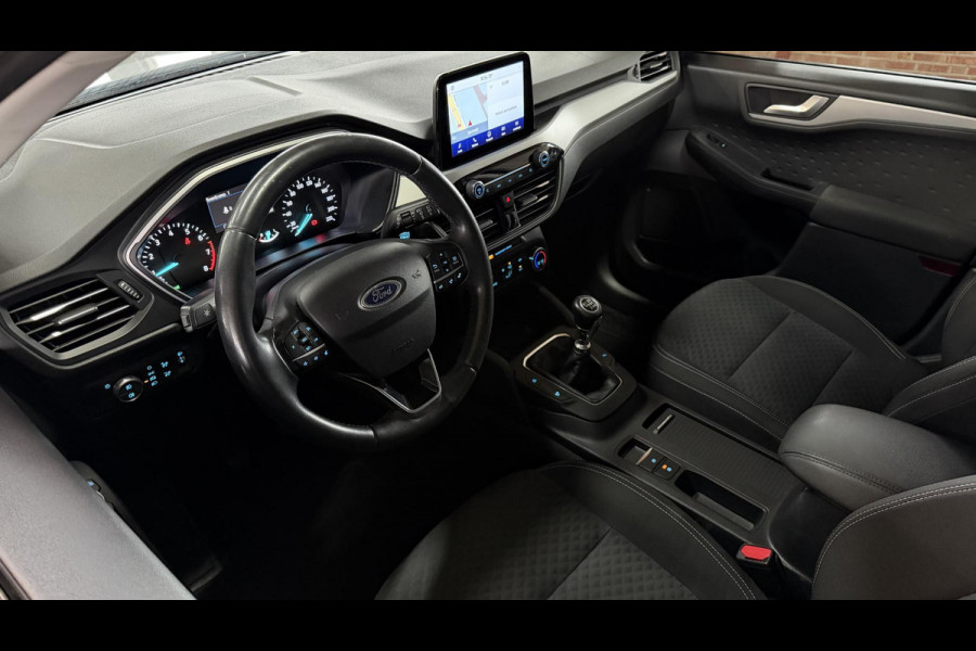 Ford Kuga 1.5 EcoBoost Trend Navi / Carplay / Trekhaak / PDC / LMV
