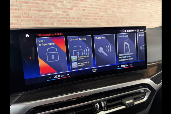 BMW 3 Serie Touring 330e xDrive M- Sport HUD / Leder Alc. / Trekhaak / Camera / Elc Achterklep / Curved Display