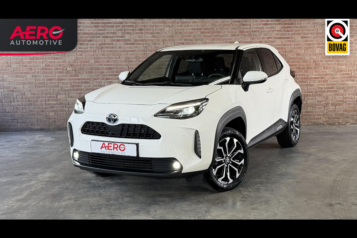 Toyota Yaris Cross 1.5 Hybrid Team D. Winter-pakket / Safety-pakket / Navi / Camera