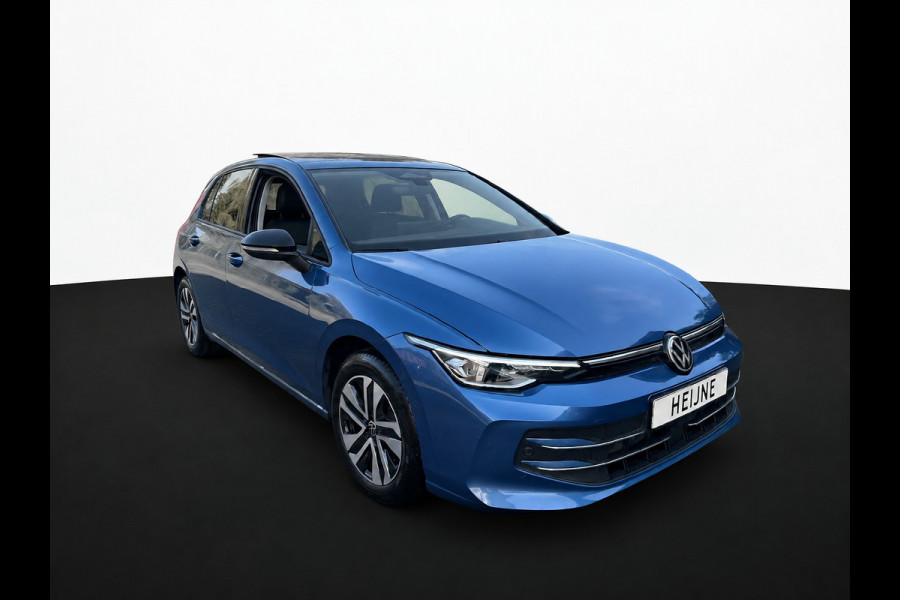 Volkswagen Golf 1.5 TSI LIFE EDITION CAMERA/NAVI/CARPLAY/PANORAMADAK
