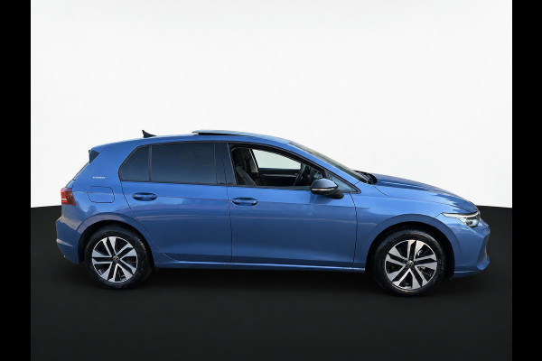 Volkswagen Golf 1.5 TSI LIFE EDITION CAMERA/NAVI/CARPLAY/PANORAMADAK