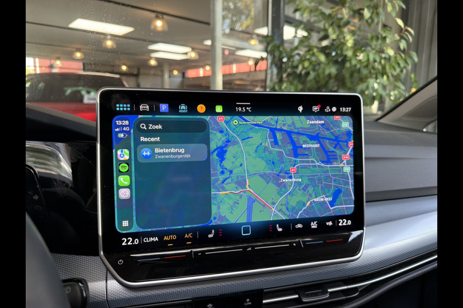 Volkswagen Golf 1.5 TSI LIFE EDITION CAMERA/NAVI/CARPLAY/PANORAMADAK