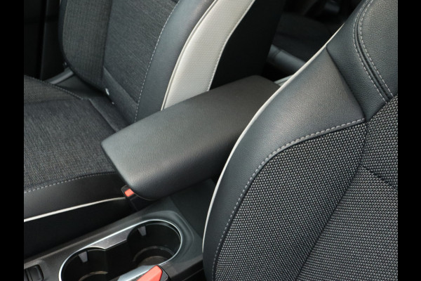 Renault Captur 1.3 TCe 140PK Zen | DEALER ONDERHOUDEN | CLIMAT CONTROL | CARPLAY | PARK. SENSOREN | LM VELGEN