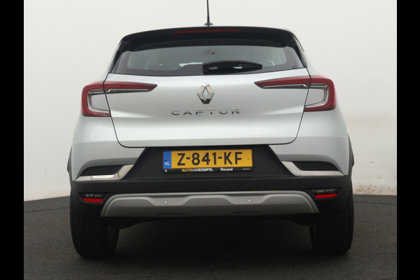 Renault Captur 1.3 TCe 140PK Zen | DEALER ONDERHOUDEN | CLIMAT CONTROL | CARPLAY | PARK. SENSOREN | LM VELGEN