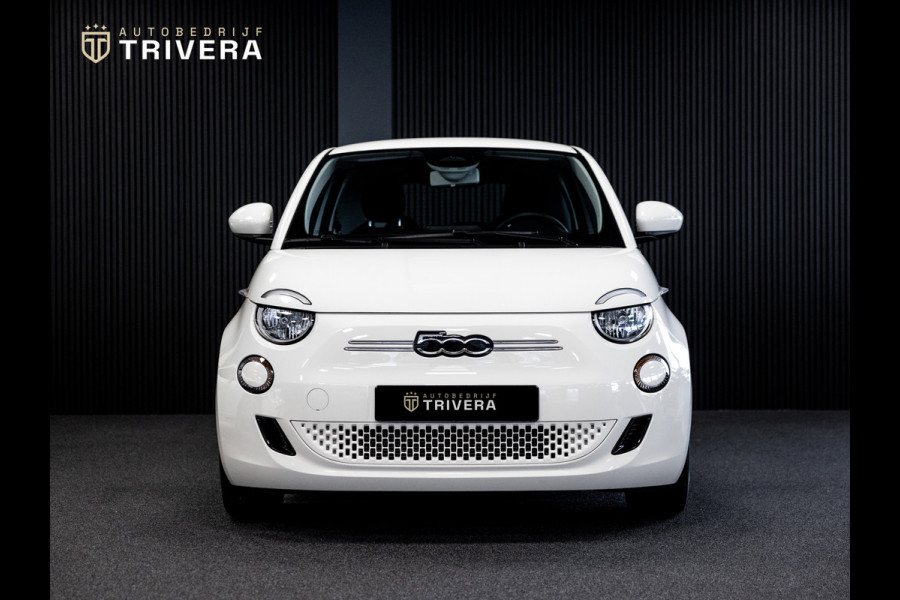 Fiat 500 Urban 24 kWh l SoH 96% l Virtueel cockpit l CARPLAY l Keyless entry l BTW auto l 1ste. eig. l Dealer onderh. l ALS NIEUW
