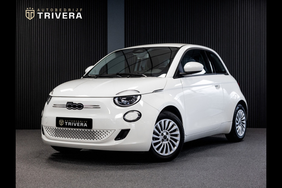 Fiat 500 Urban 24 kWh l SoH 96% l Virtueel cockpit l CARPLAY l Keyless entry l BTW auto l 1ste. eig. l Dealer onderh. l ALS NIEUW