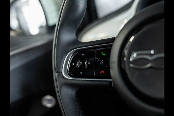 Fiat 500 Urban 24 kWh l SoH 96% l Virtueel cockpit l CARPLAY l Keyless entry l BTW auto l 1ste. eig. l Dealer onderh. l ALS NIEUW