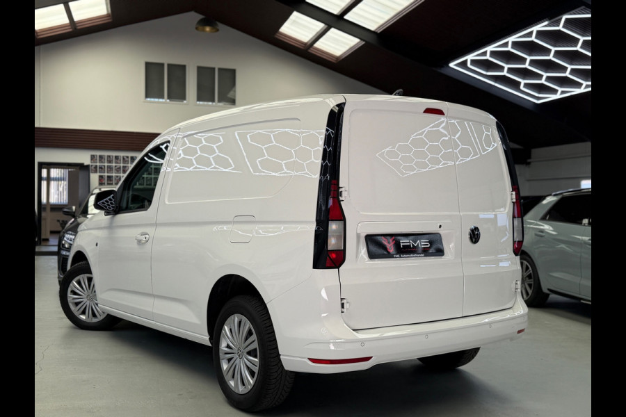 Volkswagen Caddy Cargo 1.5 TSI CarPlay Camera Automaat