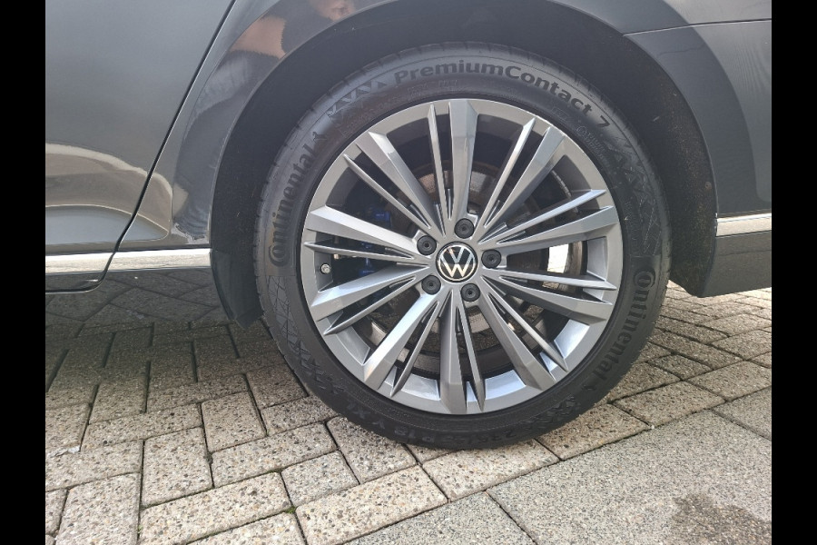 Volkswagen Passat Variant 1.4 TSI PHEV GTE * Panoramadak * Elek. Achterklep * Navigatiesysteem * 18 Inch Velgen *