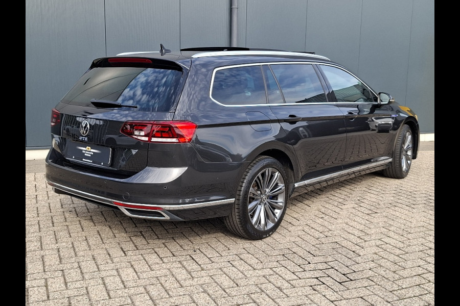 Volkswagen Passat Variant 1.4 TSI PHEV GTE * Panoramadak * Elek. Achterklep * Navigatiesysteem * 18 Inch Velgen *