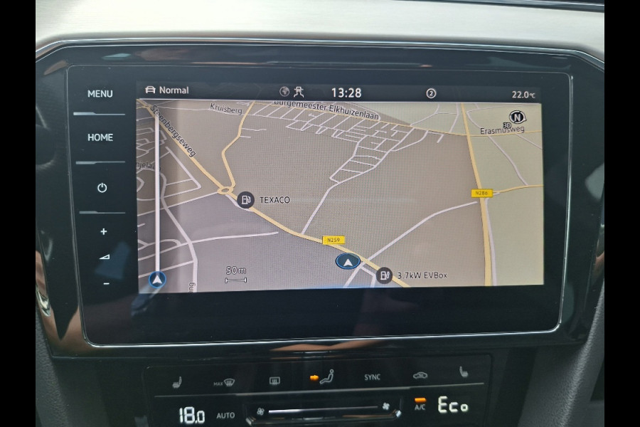 Volkswagen Passat Variant 1.4 TSI PHEV GTE * Panoramadak * Elek. Achterklep * Navigatiesysteem * 18 Inch Velgen *